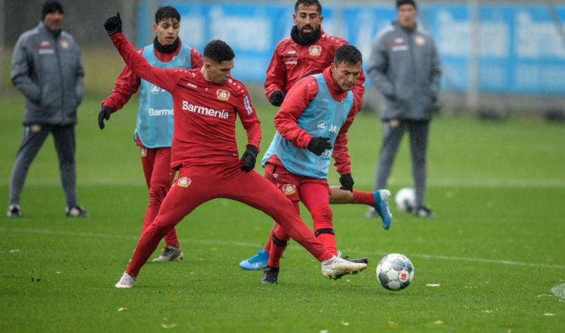Así anunció Bayer Leverkusen el regreso del volante chileno Charles Aránguiz