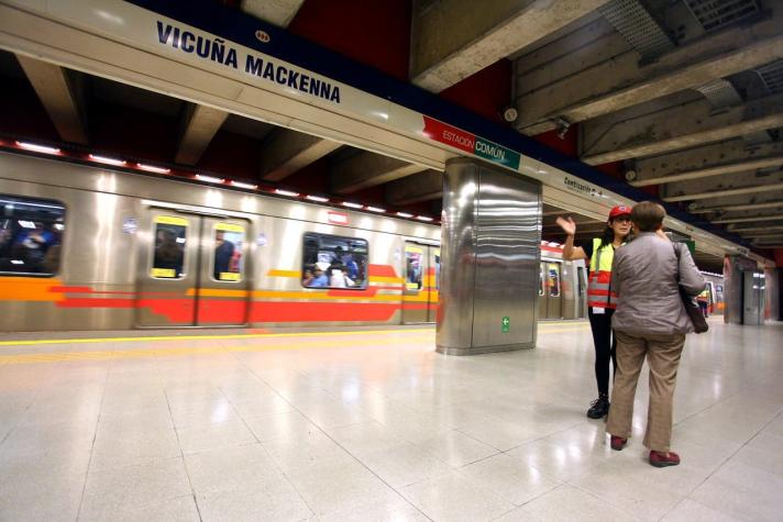 Sindicatos de Metro acusan a la empresa de quitarles beneficios para pagar reconstrucción