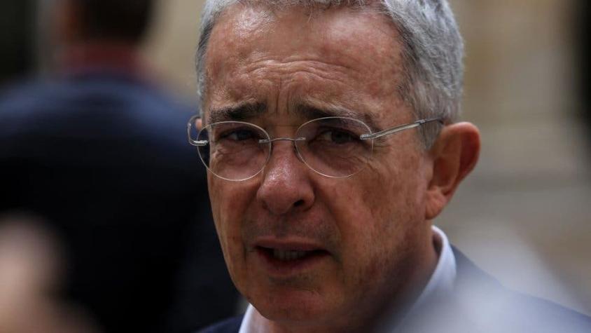 Uribe denuncia que su cuenta de Twitter fue "bloqueada" durante jornada de paro nacional en Colombia