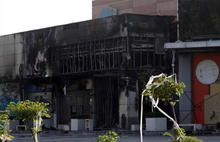 [FOTOS] Así quedó el Mall de Quilicura tras el incendio que afectó a sus dependencias