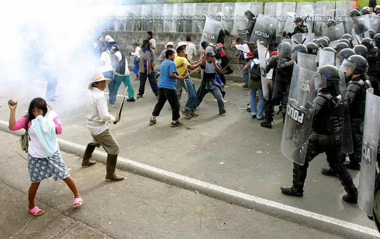 Protestas contra Duque desafían el toque de queda en Bogotá