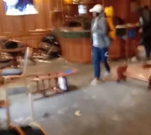 [VIDEO] Atacan e incendian hotel en La Serena