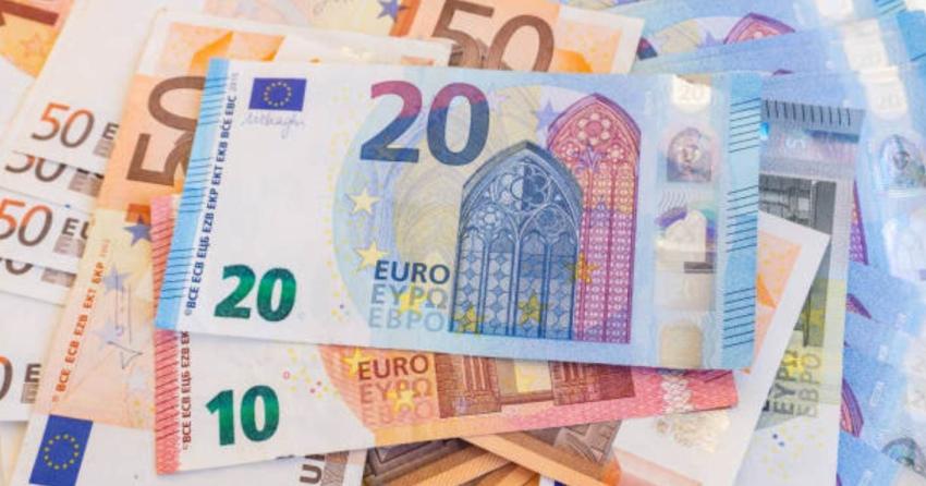 No se olvide del euro: divisa del viejo continente superó los $ 900 y está en nivel histórico