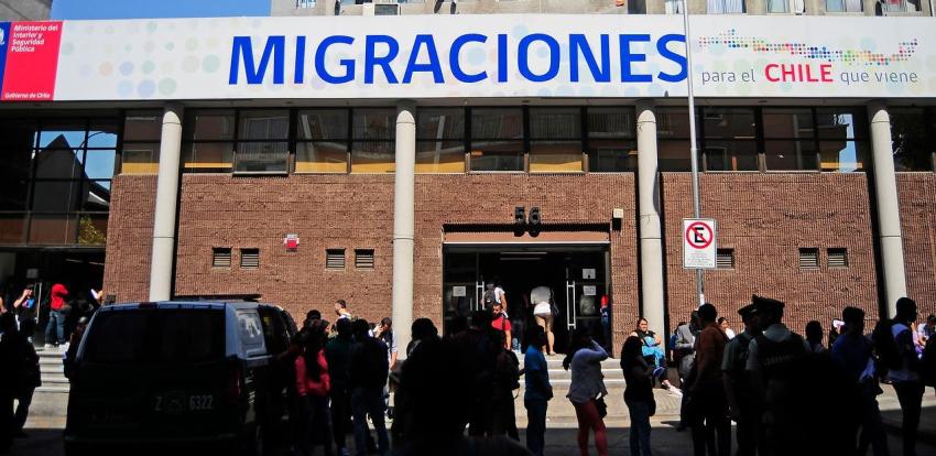 Migración: Salida de extranjeros de Chile registró cifra récord en octubre