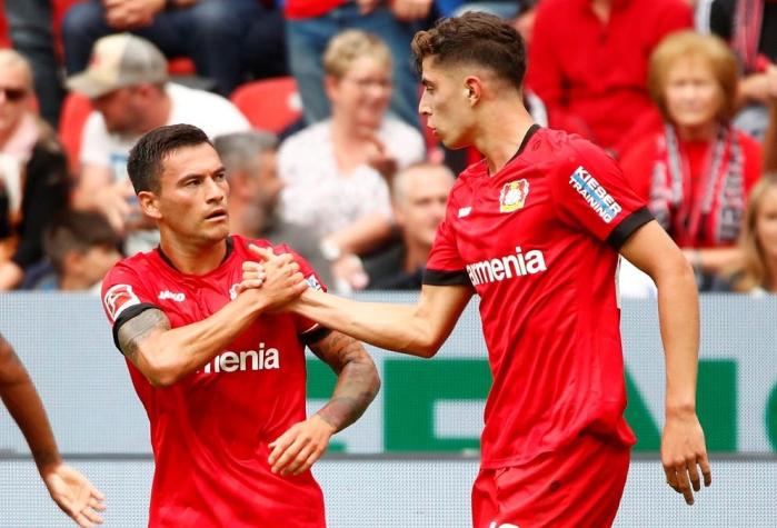 Con Aránguiz como figura: Bayer Leverkusen se impone al Schalke 04 y saca al Bayern  de zona europea
