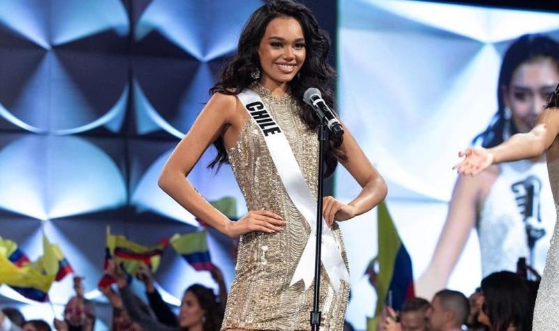 El gran susto que vivió la candidata chilena a Miss Universo con su vestido en una escalera mecánica