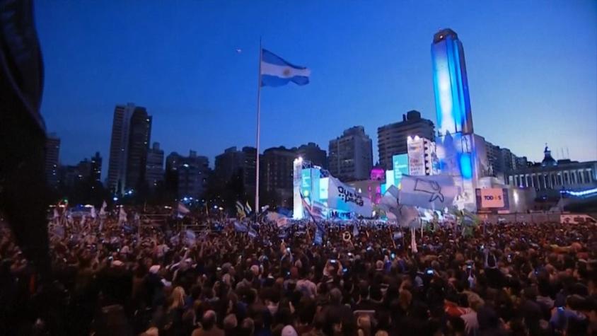 [VIDEO] T13 en Buenos Aires: Alberto y Cristina Fernández listos para asumir el poder