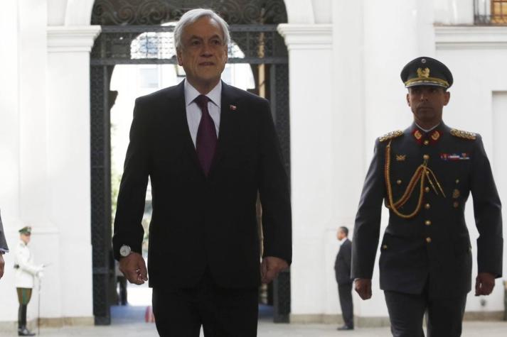 Presidente Piñera cancela viaje a cambio de mando en Argentina tras desaparición de avión de la FACh