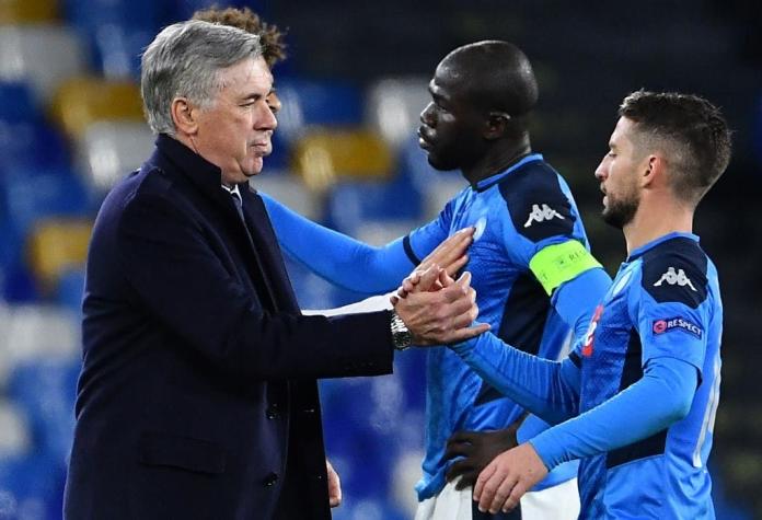 Napoli golea 4 a 0 en Champions pero despide inmediatamente después a Carlo Ancelotti como técnico