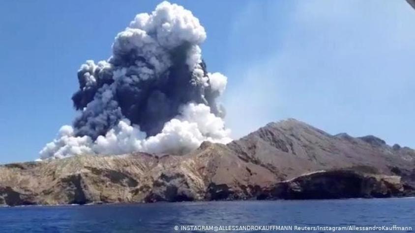 Aumenta a 16 número de muertos por erupción de volcán en Nueva Zelanda