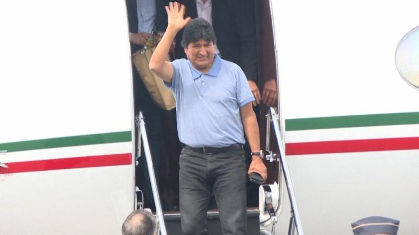 [VIDEO] Evo Morales llega a Argentina y pide refugio político