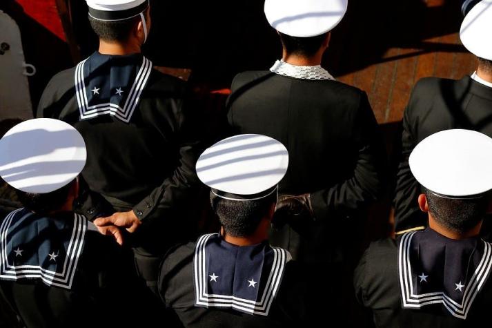 Cabo de la Armada muere tras sufrir un golpe y caer al agua en navegación de entrenamiento
