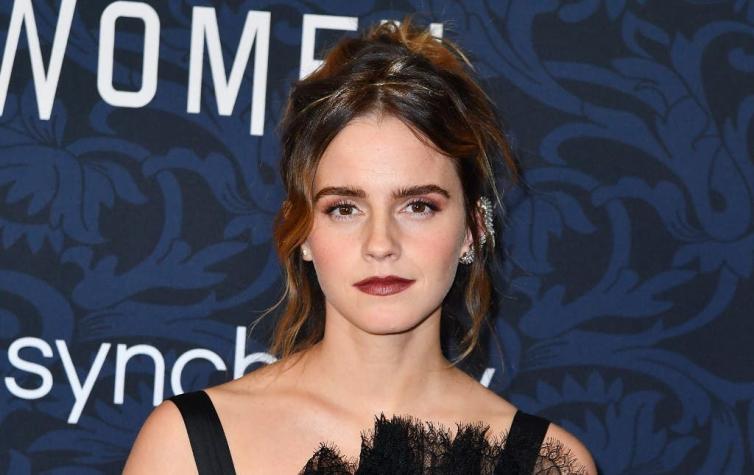 Navidad en Hogwarts: Emma Watson comparte festiva fotografía junto a sus compañeros de Harry Potter