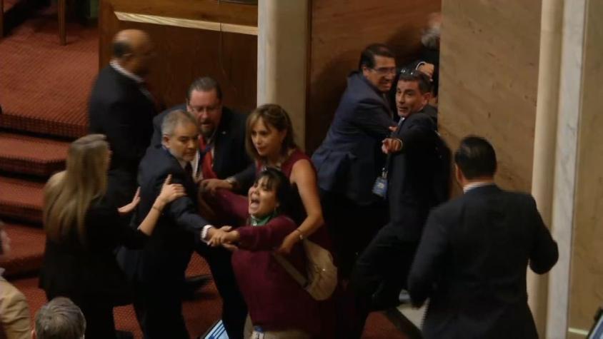 [VIDEO] Cámara presentará denuncia por manifestaciones en la Sala