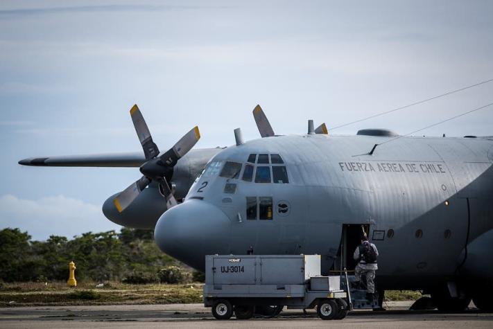 FACh desmiente que video que circula en redes sociales pertenezca a rescate del Hércules C-130