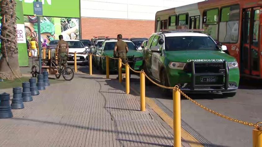 [VIDEO] Dos heridos y tres detenidos en balacera en centro comercial en Quilín