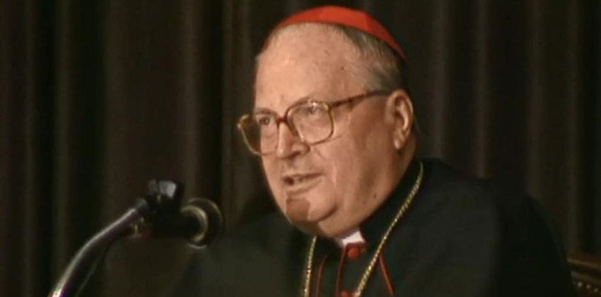 Papa Francisco acepta renuncia del cardenal Angelo Sodano, acusado de encubrimiento de pederastia