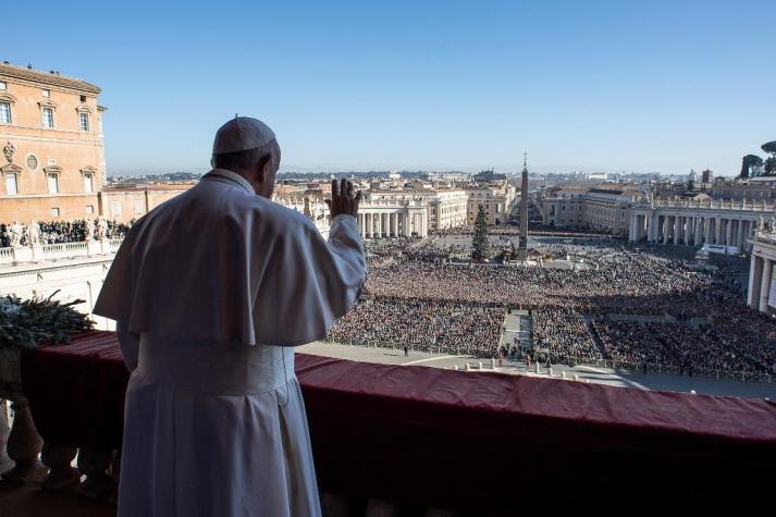 Papa Francisco pide "esperanza" para naciones americanas en su bendición "Urbi et orbi" navideña