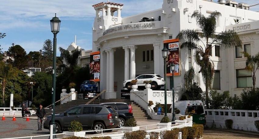 Investigan asesinato de hombre en los jardines del Casino de Viña del Mar