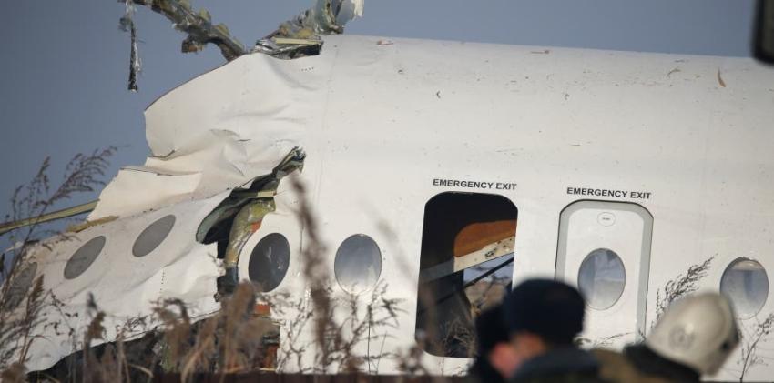 Al menos 15 muertos deja accidente aéreo en Kazajistán
