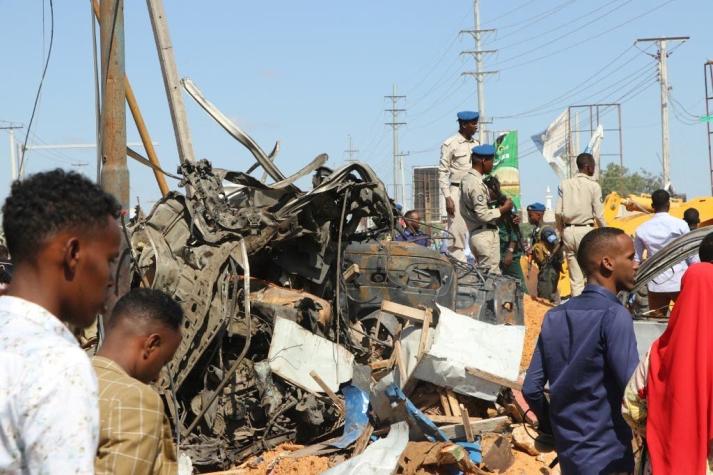 Más de 70 muertos en explosión de coche bomba en Somalia