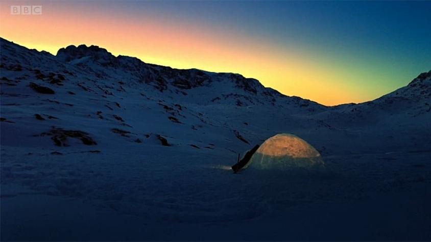 Por qué los inuit siguen construyendo iglús (y cómo lo hacen)