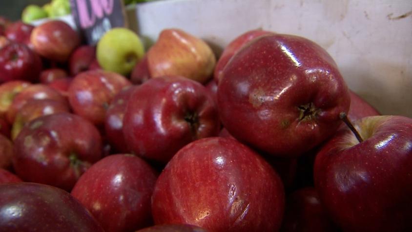 [VIDEO] Comer dos manzanas diarias baja el colesterol