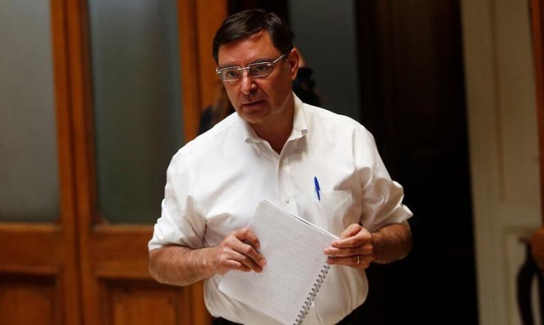Oposición presenta acusación constitucional contra intendente Felipe Guevara