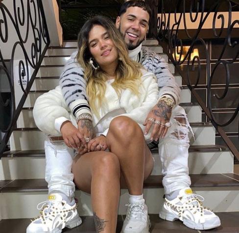 ¿Se hará realidad? Anuel AA anuncia que "este año hay boda" con Karol G