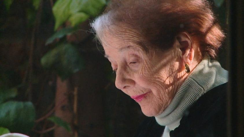 Muere Mónica Echeverría, destacada escritora nacional, a los 99 años