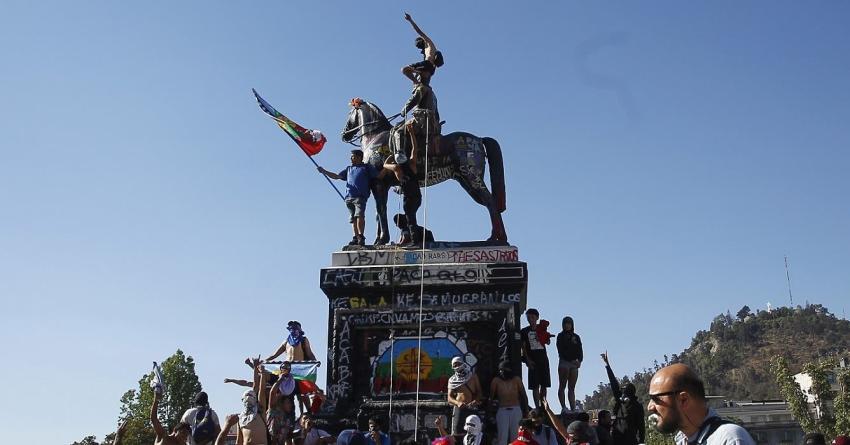 Tras decisión por monumento a Baquedano: Consejo de Monumentos se abre a relocalizar otras estatuas