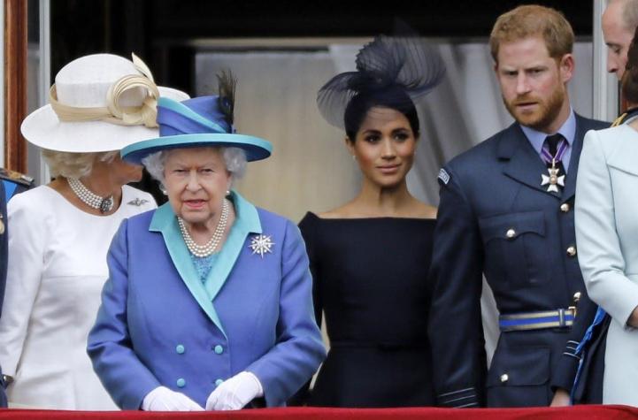 Reina Isabel II convoca una reunión familiar urgente tras la crisis provocada por Harry y Meghan