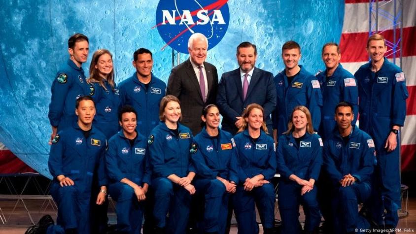 La NASA presenta a sus nuevos astronautas