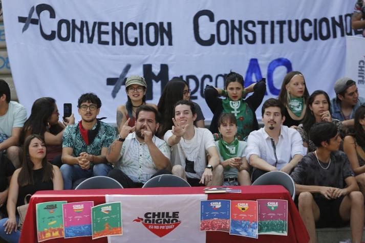 Partidos de oposición lanza campaña ''Chile digno, sino pa' qué'' que apoya el proceso constituyente