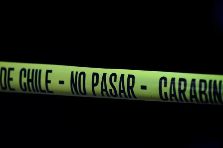 Hombre muere al ser baleado al interior de un bus del Transantiago en centro de Santiago