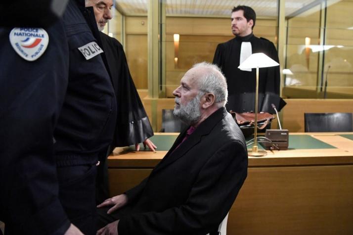 Abusaba de "cuatro a cinco niños" por semana: La cruda confesión de un sacerdote juzgado en Francia