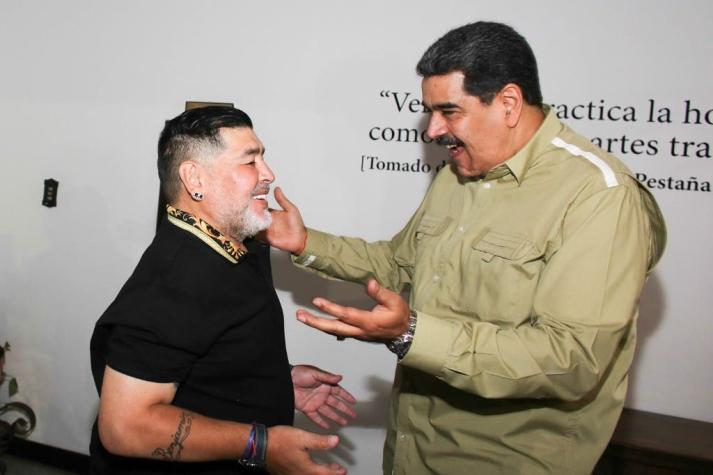Maradona es recibido por Nicolás Maduro en Venezuela