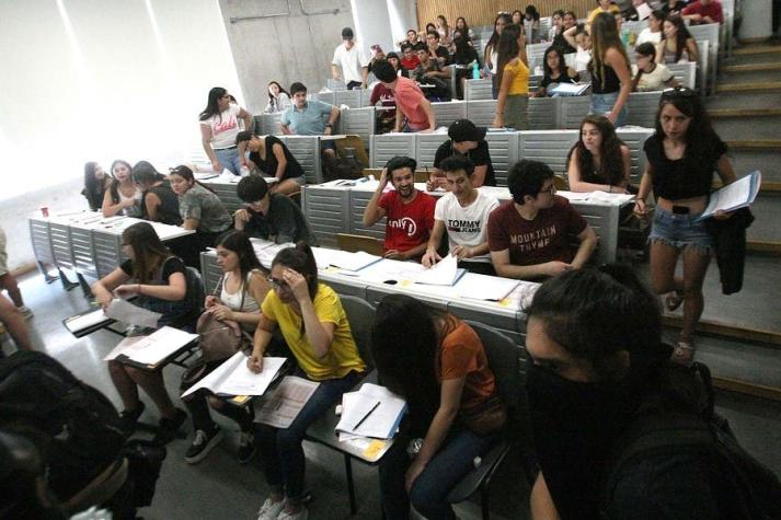 Demre cifra en casi 5 mil los estudiantes que no pudieron rendir PSU de Matemáticas y 4.500 Lenguaje
