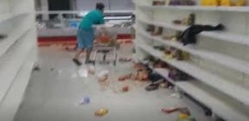 [VIDEO] Denuncian saqueos en supermercados de Quilicura