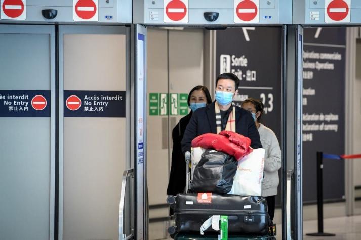 Pasajeros repatriados desde China a Francia son aislados por presentar "síntomas" de coronavirus