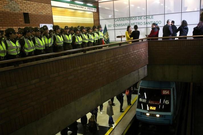 Sindicatos de Metro piden retirar comisaria de estación Baquedano y reabrirla para combinación