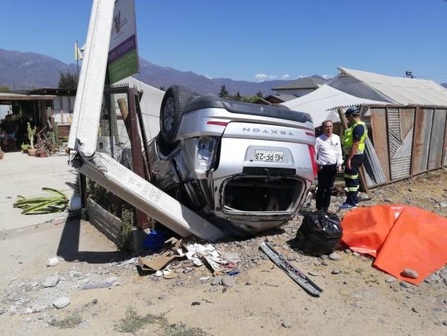 Accidente vehícular deja a dos personas fallecidas en Quillota