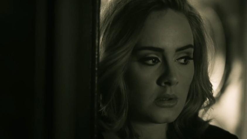 [VIDEO] El drástico cambio de Adele: ha bajado más de 40 kilos