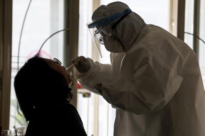 "Los que no declaran su fiebre son enemigos": China lanza gran campaña para combatir el Coronavirus