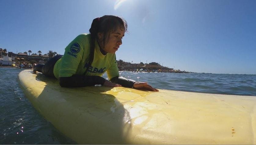 [VIDEO] Deportistas ciegos dominan el surf adaptado