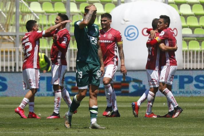 Con dos menos: La "U" vence a Santiago Wanderers por 2-1 y llega hasta el primer lugar de la tabla