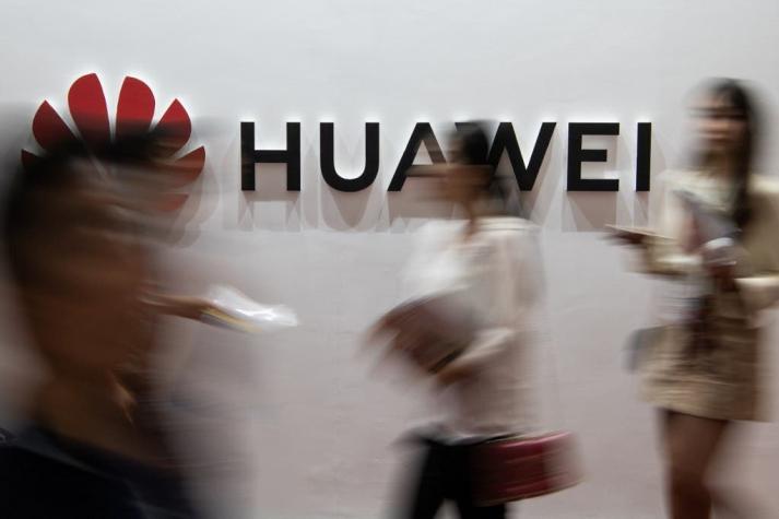 Huawei acusa "persecución política" tras acusaciones de Estados Unidos ante la OTAN
