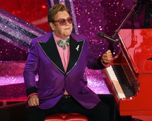 [VIDEO] Elton John suspende entre lágrimas concierto en Nueva Zelanda por una neumonía
