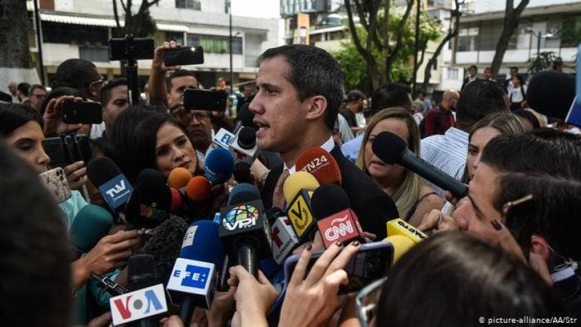 Guaidó pide a militares hacer menos traumática la “inevitable” transición