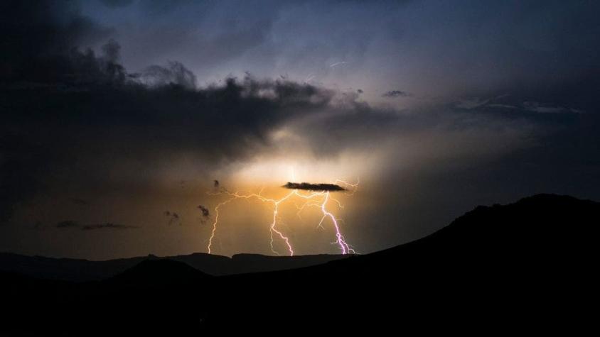 Pronostican tormentas eléctricas en la cordillera para tres regiones de la zona norte de Chile